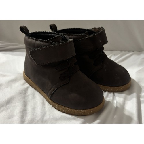 Brown boots boys size - brown,